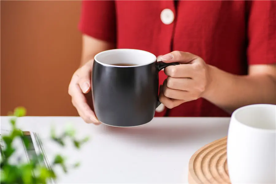 Oval Ceramic Mug (11)vgq